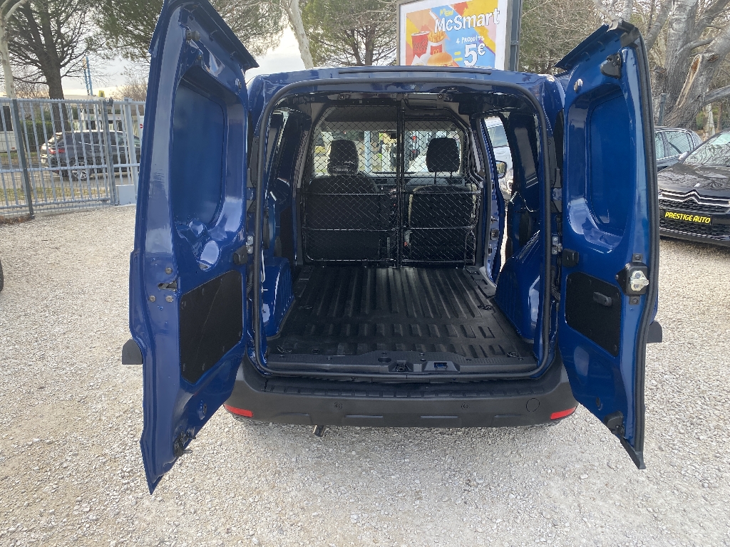 Toyota Yaris II 90Ch D-4D Les Bleus