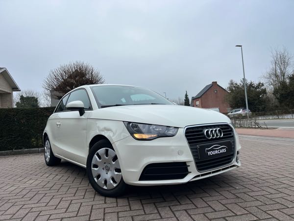 Audi A1 1.6 TDI 90 AMBIENTE