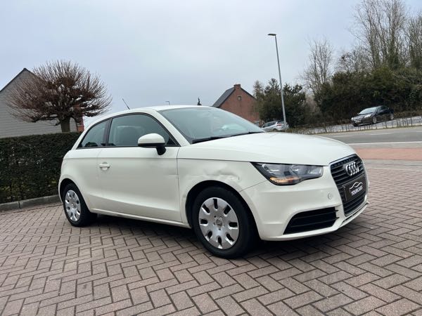Audi A1 1.6 TDI 90 AMBIENTE