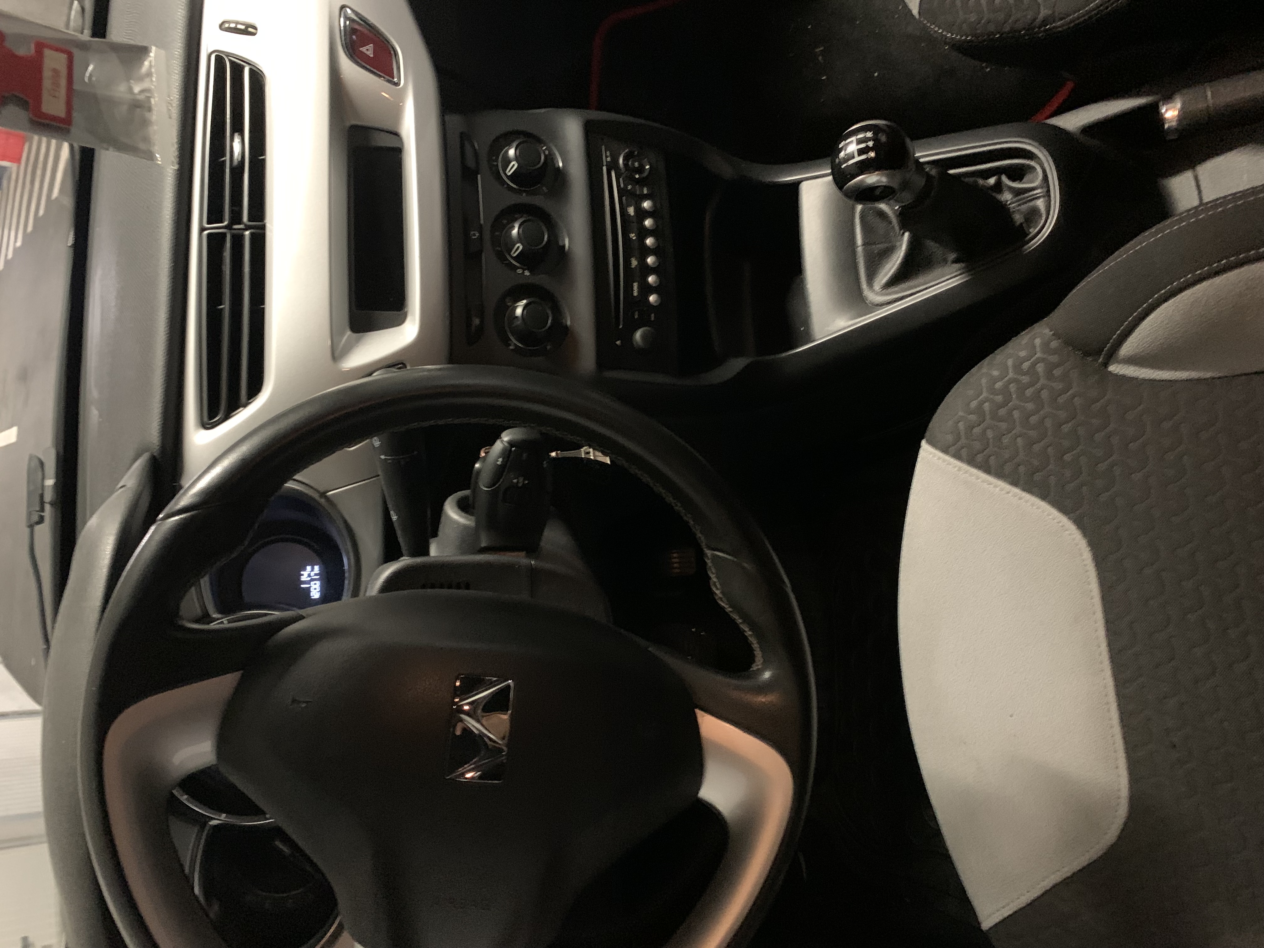 Ds 3 (2) 1.2 PURETECH 82 CHIC