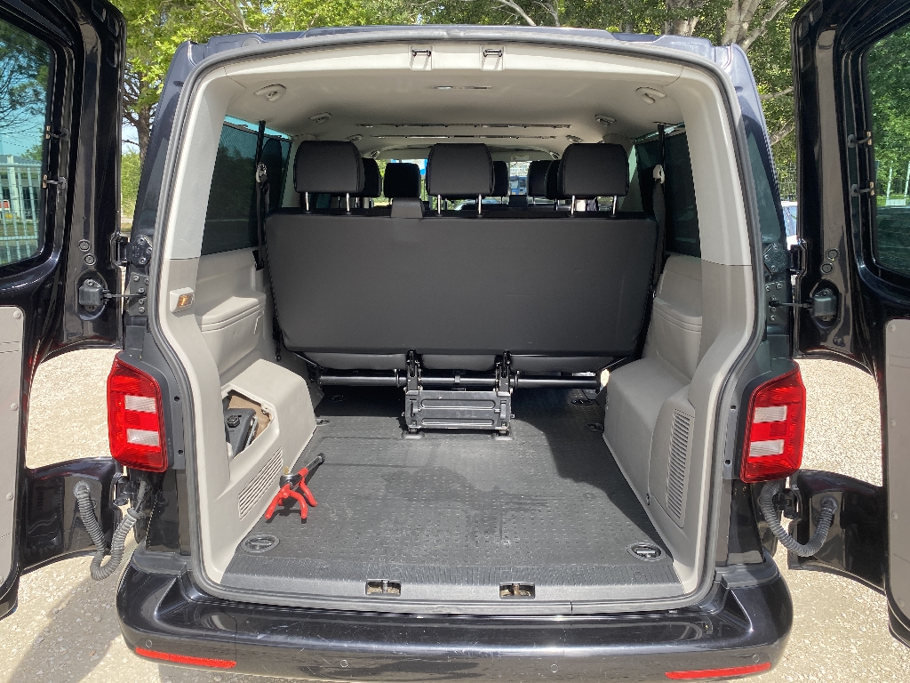 Volkswagen Transporter CARAVELLE 2.0 TDI 150 Carat