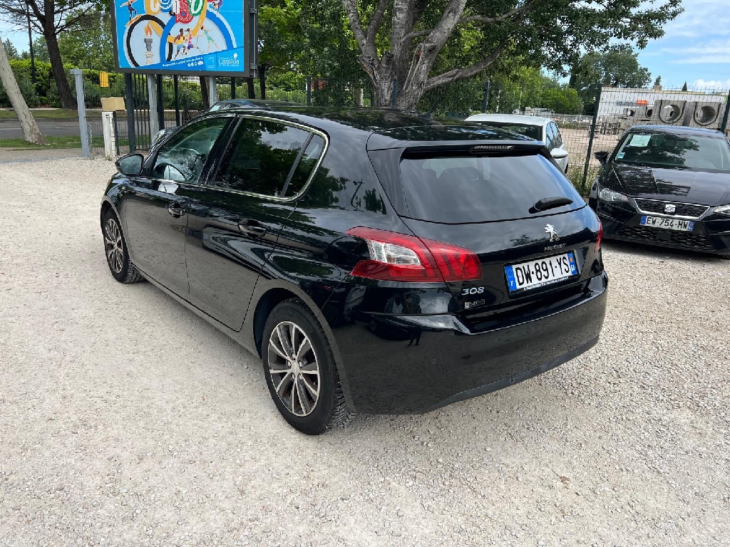 Peugeot 308 BlueHDi 120ch Style