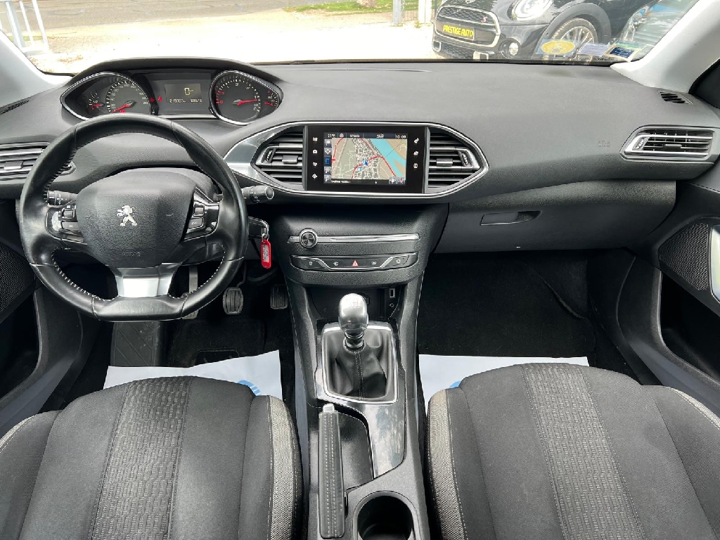 Peugeot 308 BlueHDi 120ch Style
