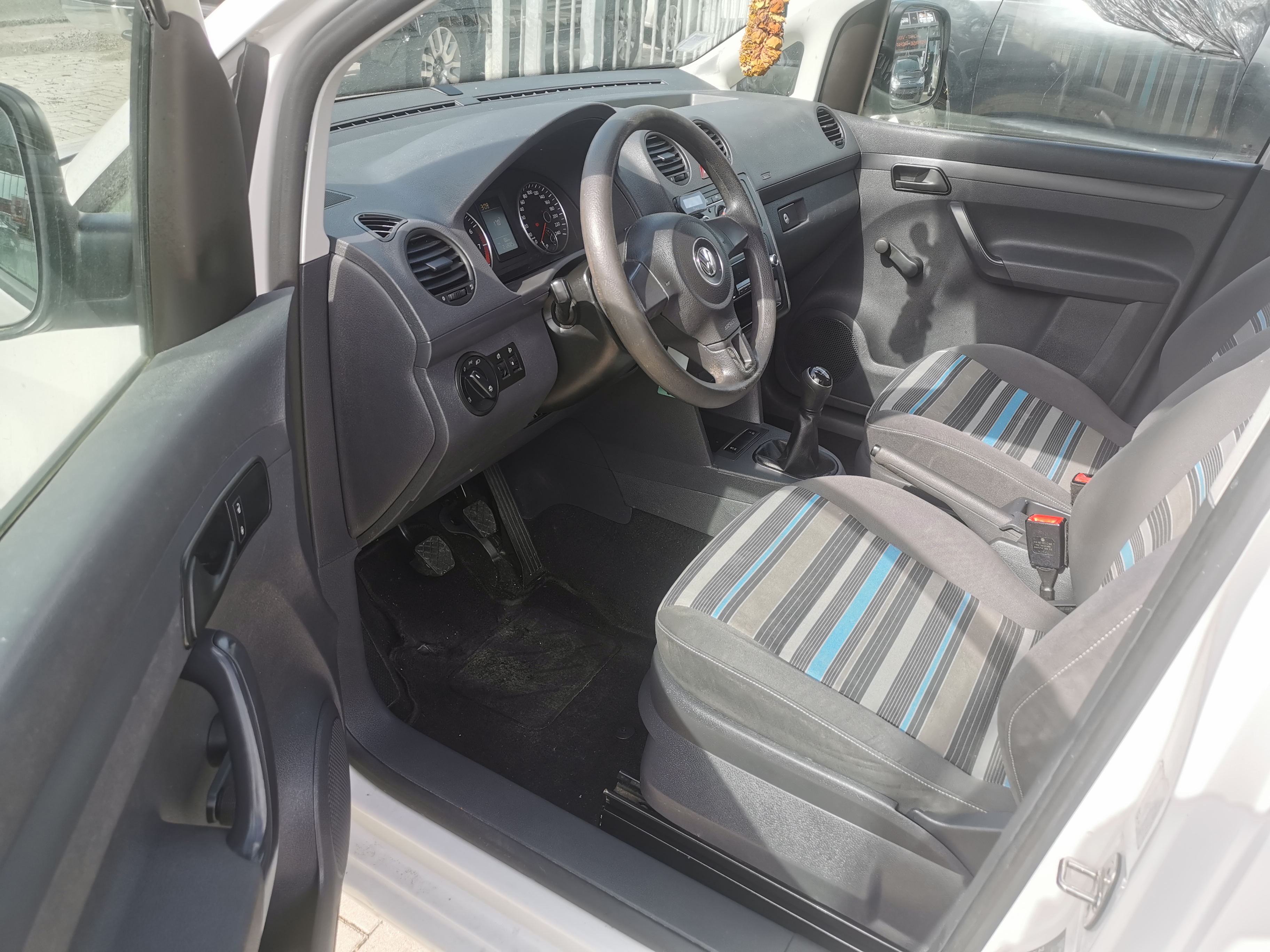 Volkswagen Caddy II 1.2 TSI 105 TRENDLINE 5PL utilitaire
