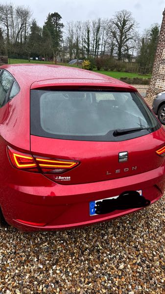 Seat Leon III (2) 1.2 TSI 110 S&amp;S URBAN ADVANCED