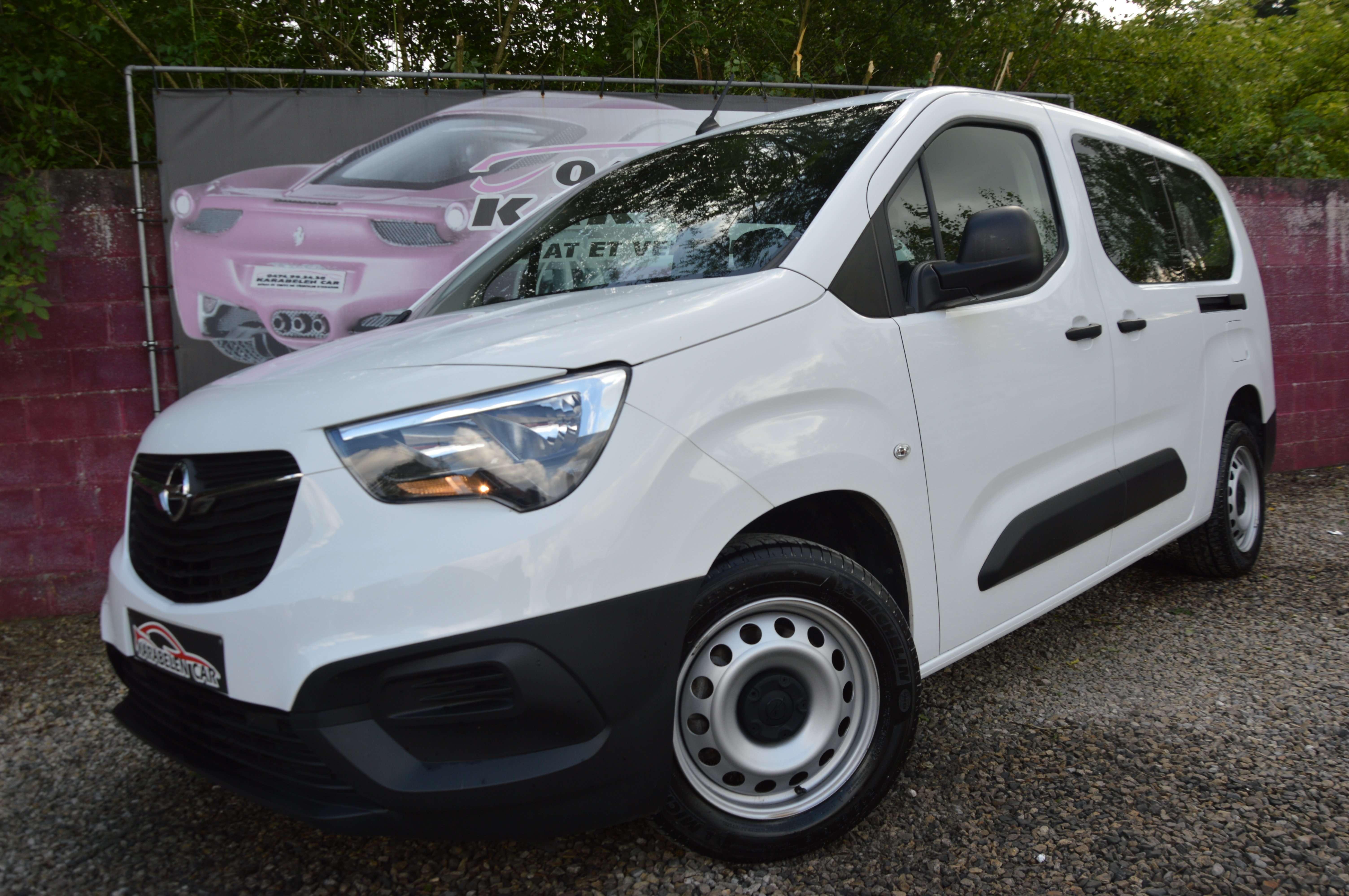 Opel Combo Life 1.5TDBlue 5PL UTILITAIRE NEUF CARPLAY 10.383KM