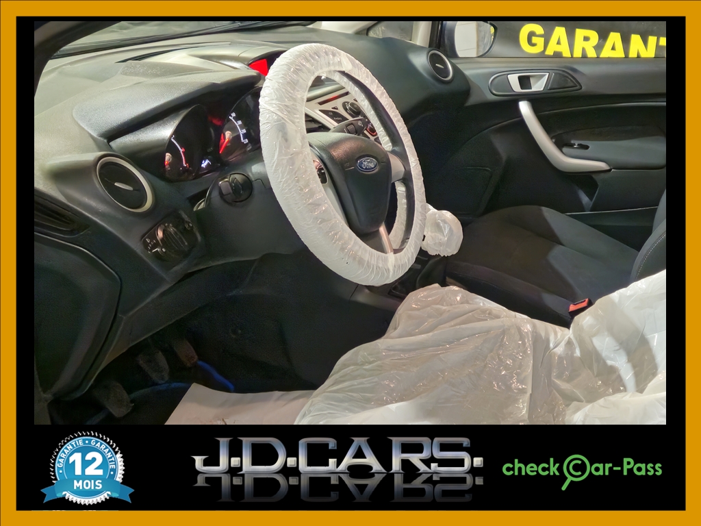 Ford Fiesta 1.2 ESSENCE GARANTIE 1 AN CTOK