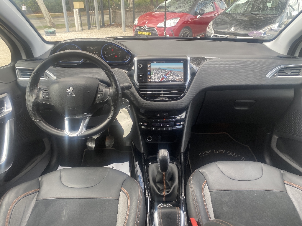 Peugeot 2008 1.2 110ch Crossway