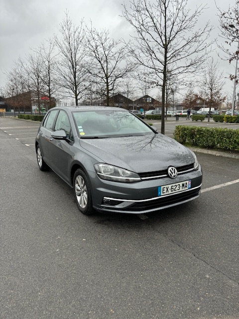 Volkswagen Golf VII (2) 1.6 TDI 115 BLUEMOTION TECHNOLOGY CONFORTLINE DSG7 5P