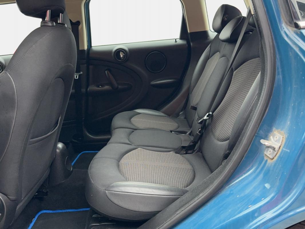 Mini Countryman R60 D 112 ch Cooper Pack Red Hot Chili