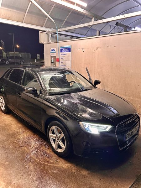 Audi A3 IV SPORTBACK 30 TDI 116 BUSINESS LINE S TRONIC