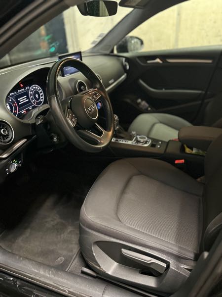 Audi A3 IV SPORTBACK 30 TDI 116 BUSINESS LINE S TRONIC